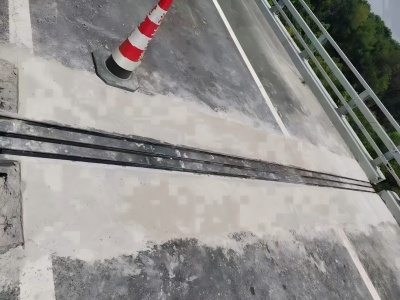 新城街道伸缩缝更换后浇筑材料快速结构修补料速砼的产品特点及施工流程​